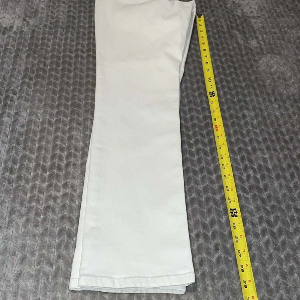 LRL Lauren Jeans Co Ralph Lauren White Jeans.  Size 8.